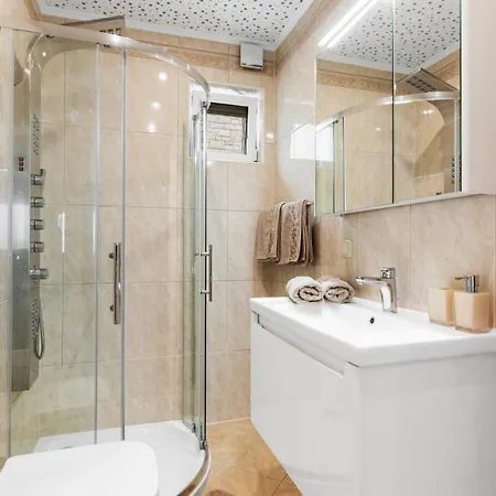 Milena By Crveni Vrh